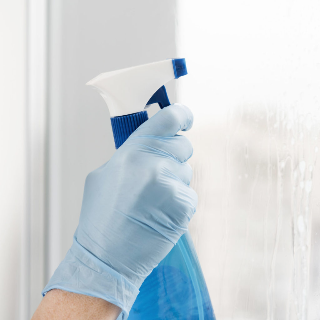 servizi di pulizia vetri e vetrate